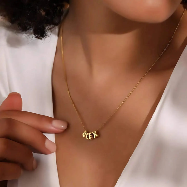 Boldée Name Necklace
