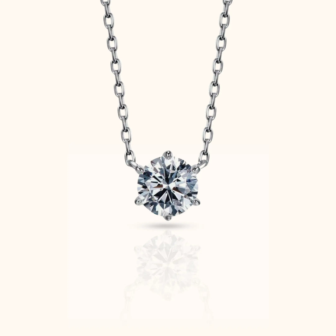 Luce Solitaire Necklace